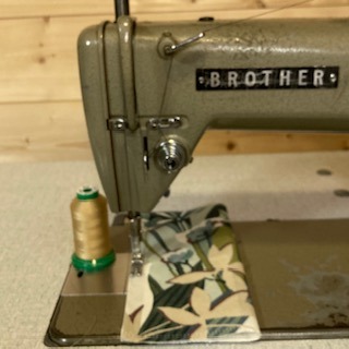 Machine à coudre Le Clou du Siège Quimper